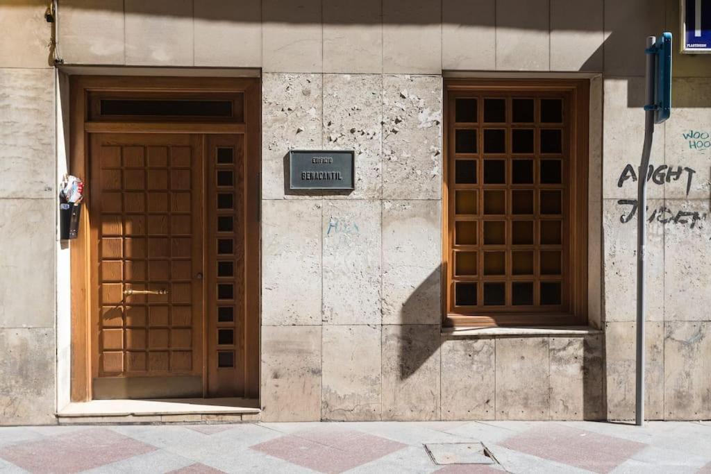 Apartamento Casco Historico , Playa Postiguet Alicante Exterior photo