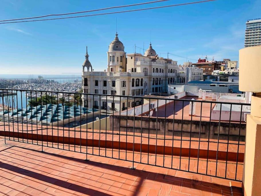 Apartamento Casco Historico , Playa Postiguet Alicante Exterior photo